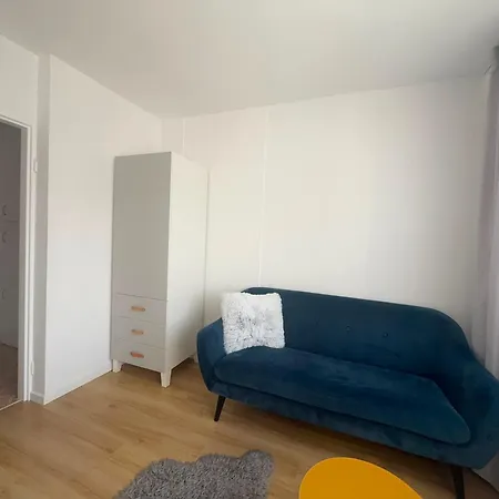 Cozy 2 Close To Blue